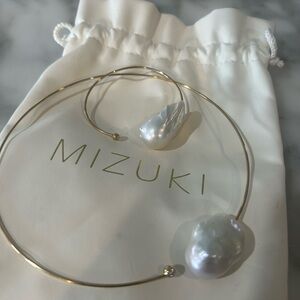 Mizuki Gold Necklace with White Pearls